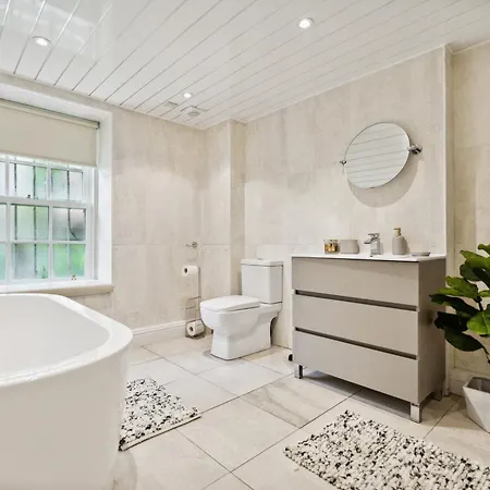 Timeless 5 Bed Duplex Flat