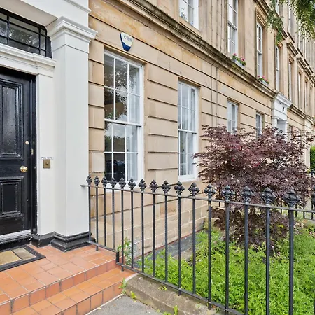 Timeless 5 Bed Duplex Flat Apartament *