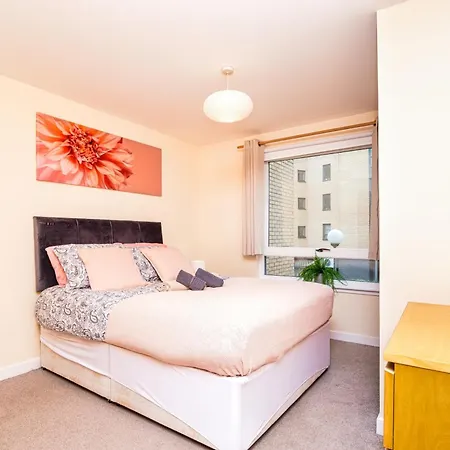 2bed Apartment-city Centre *