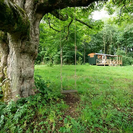 Ferienhaus The Green Wagon At Finglen With Gorgeous Outdoor Bath *