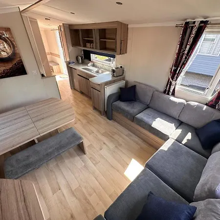 3-bedroom Swift Caravan - Located In Uddingston, At Maryville Caravan Site *