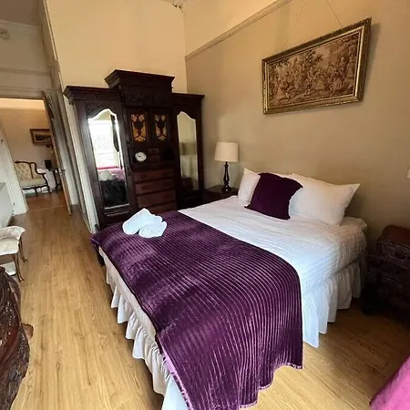 アパート Wonderful 3 Bed West End Flat *