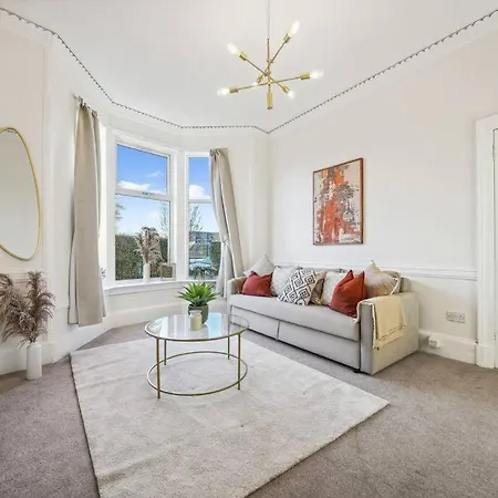 Large Terraced With Parking Casa de Férias *