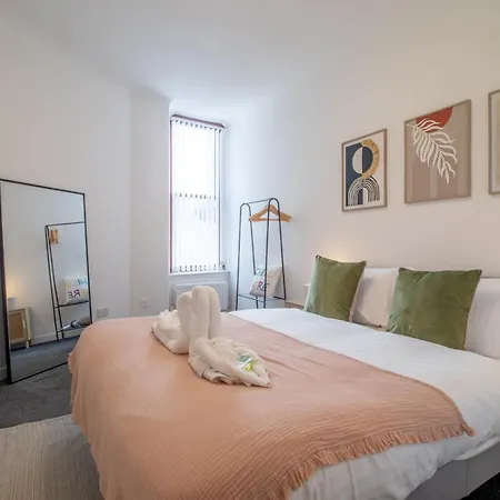 Pass The Keys In South * Glasgow