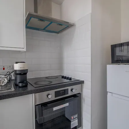 Pass The Keys In South Apartamento