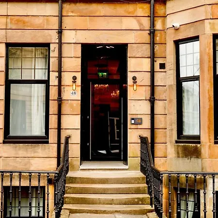 Novana * Glasgow