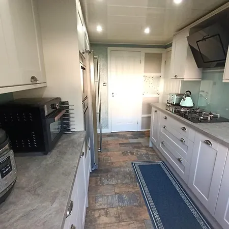 Double In Riverside - B Privatunterkunft *