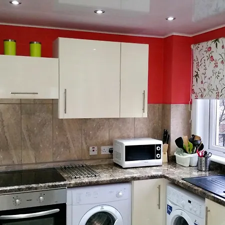 Апартаменты 4 Bedroom Duplex - 6 Beds - Free Parking Глазго