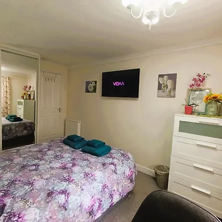 Double In Riverside - B Glasgow