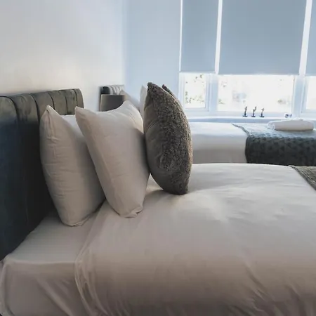 Stylish 3br By Hampden No 161 With Free Parking גלאזגו