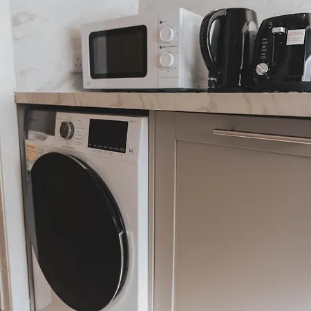 Stylish 3br Near Hampden No 264 With Free Parking גלאזגו