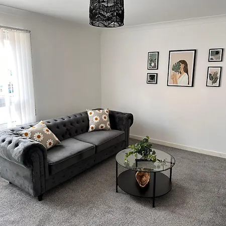 2br Flat Free Parking Near Hampden And O2 Academy * Glasgow