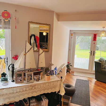 23 Lochburn Gardens - Carz Проживание в семье *