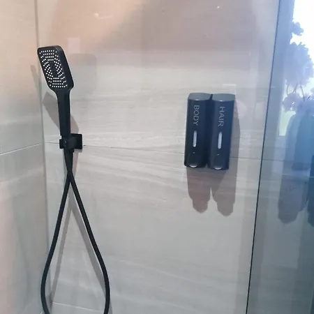 公寓 Entire Spacious 3-bed Family Home, Centre, Free Parking, Garden 格拉斯哥