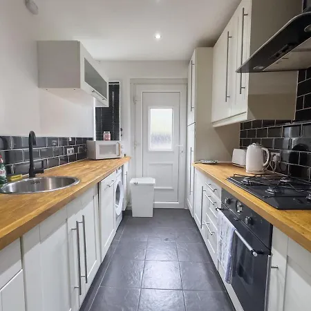 Clydebank 2 Bedroom *