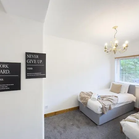 Ferienhaus Clydebank 2 Bedroom *