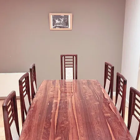 4 Bedroom Duplex West End Of Glasgow