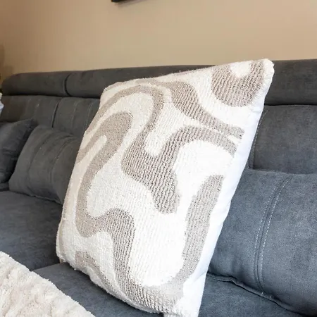 Сasa de vacaciones 2 Bdr House By Caledonia Luxe Short Lets & Serviced