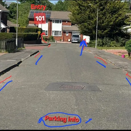 My House Robroyston Semesterbostad *