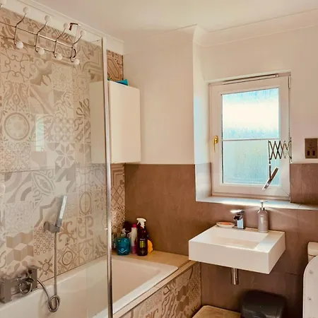 Free Parking Apartment