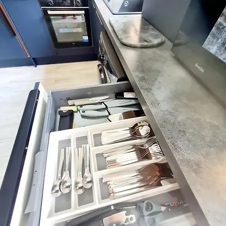 Modern - Free Parking * グラスゴー