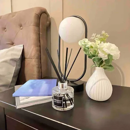 Lovely 1-bedroom In Near Subway Lejlighed Glasgow