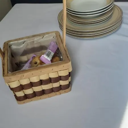 Cosy And Bright 3-bedroom Flat Glasgow