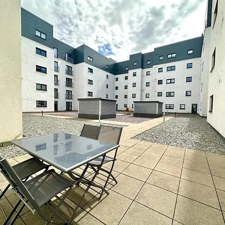 The Clyde Retreat, 2 Bedrooms Apartmán *