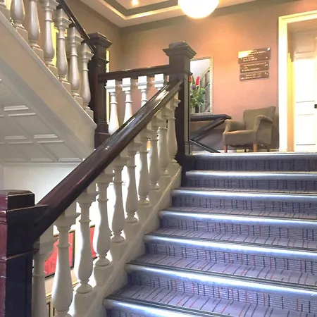 Hotel Millennium