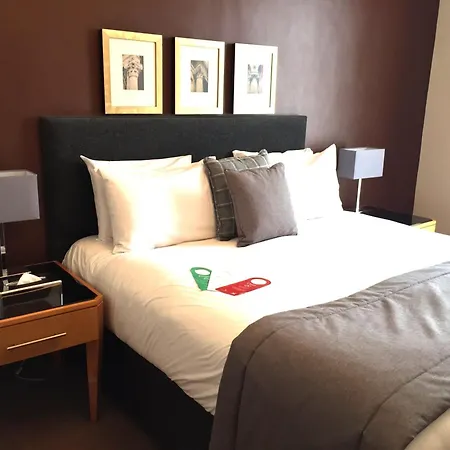 Hotel Millennium