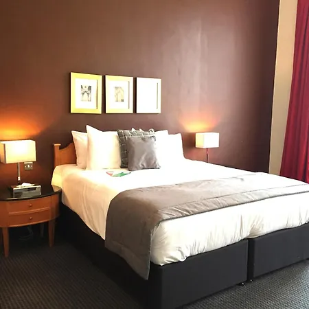 Hotel Millennium