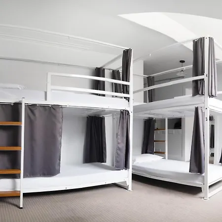 Safestay Charing Cross 3* غلاسغو