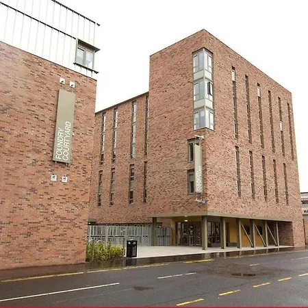 Appartement For Students Only - Foundry Courtyard In *