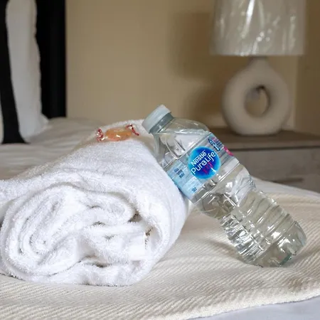 3 Bdr Flat By Caledonia Luxe Short Lets & Serviced Apartamento