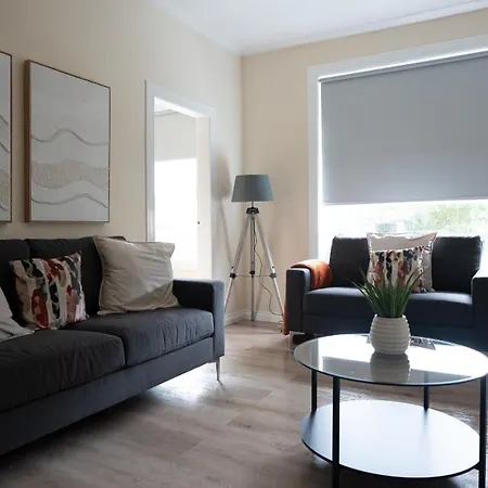 Apartamento 3 Bdr Flat By Caledonia Luxe Short Lets & Serviced *