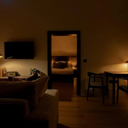 Moment Blythswood St Apart-hotel 3*