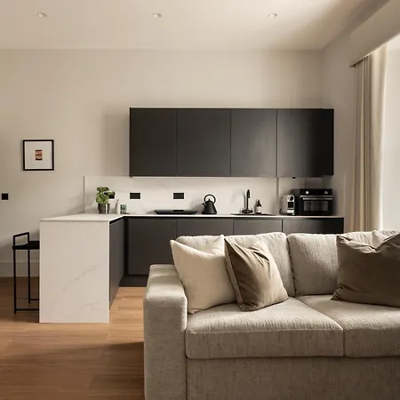 Moment Blythswood St غلاسغو