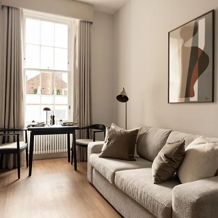 Moment Blythswood St غلاسغو