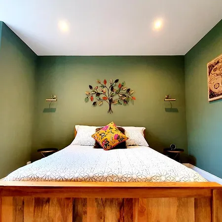 Апартаменты Unique Victorian In Глазго