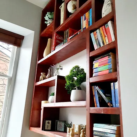 Апартаменты Unique Victorian In Глазго