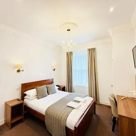 Sandyford 호텔 3*