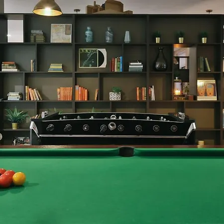 Apartment For Students Only - Bath Street In