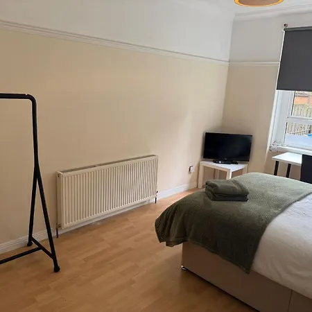 Daire Group 3br Close To Hydro And Secc With Parking