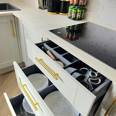 Newly Renovated Gem - Free Parking & Modern Comfort