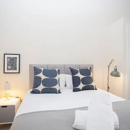 Apartamento Spacious Period In *