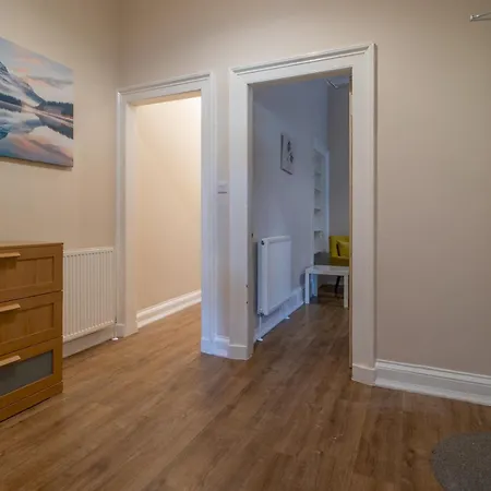 Дом отдыха Haven Main Door & Parking - Pass The Keys Глазго