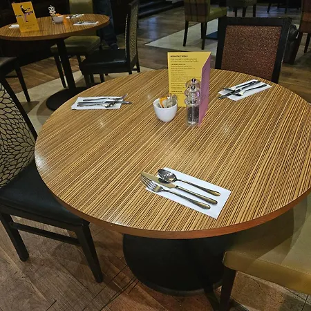 Leonardo West End 3*