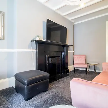 아파트 Pass The Keys Cosy In Fabulous West End *