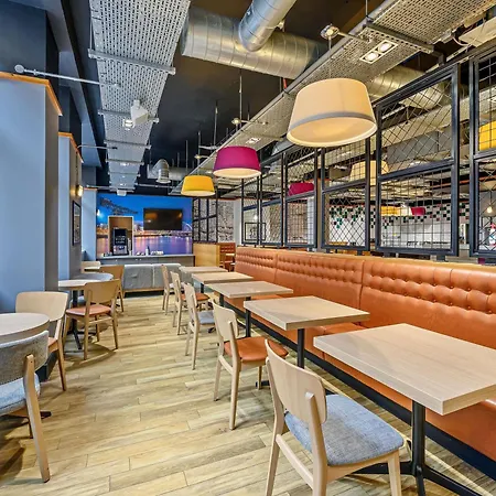 Ibis Styles Centre George Square Glasgow