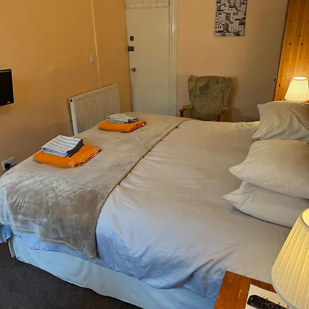 Guest house Glades House Glasgow